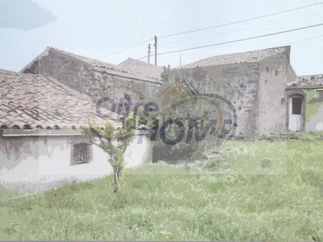 Rustici e casali in vendita di 131 m² in Via Domenico Nicolosi