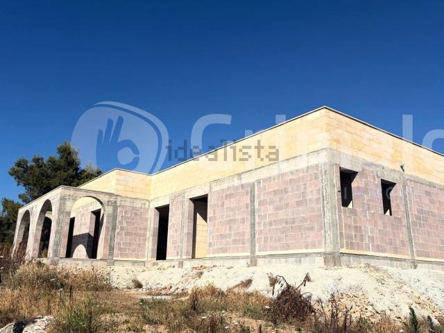 Rustici e casali in vendita di 145 m² in Strada Provinciale 194