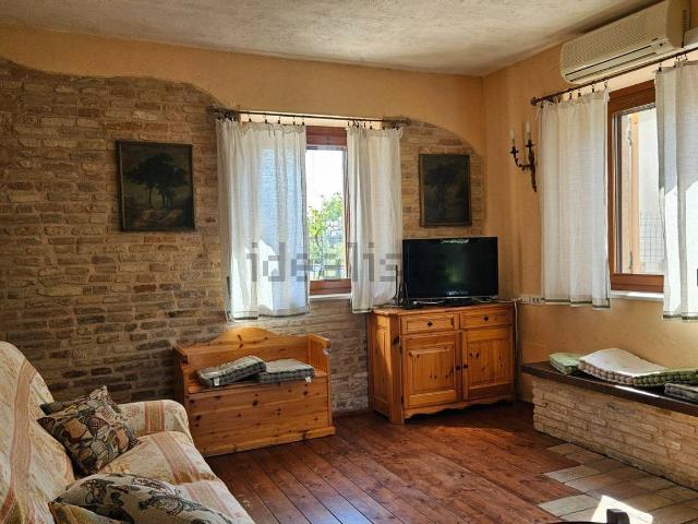 Rustici e casali in vendita di 145 m² in Via Salvamaggio, 1