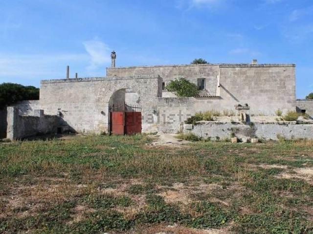 Rustici e casali in vendita di 1400 m² in Contrada oliovitolo