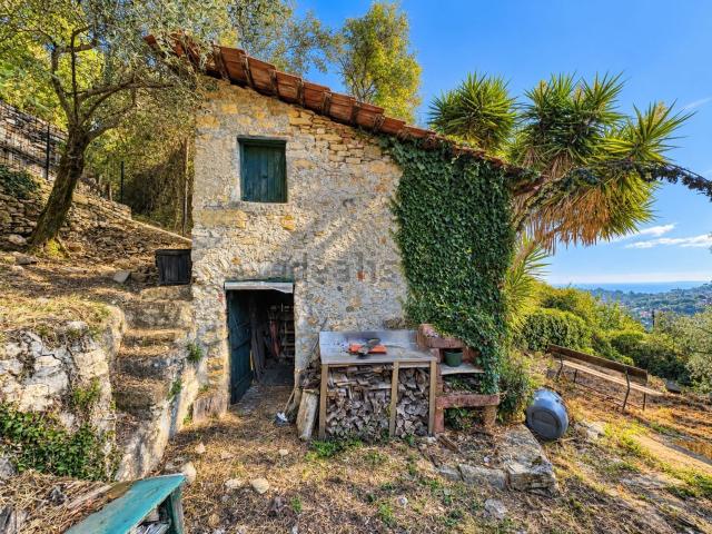Rustici e casali in vendita di 140 m²
