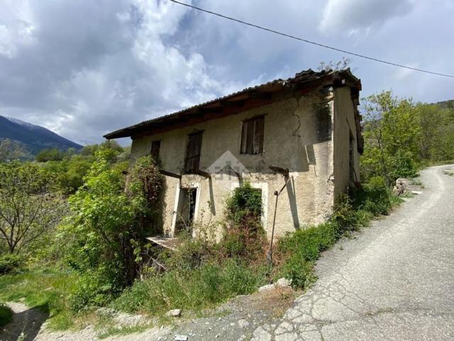 Rustici e casali in vendita di 140 m²