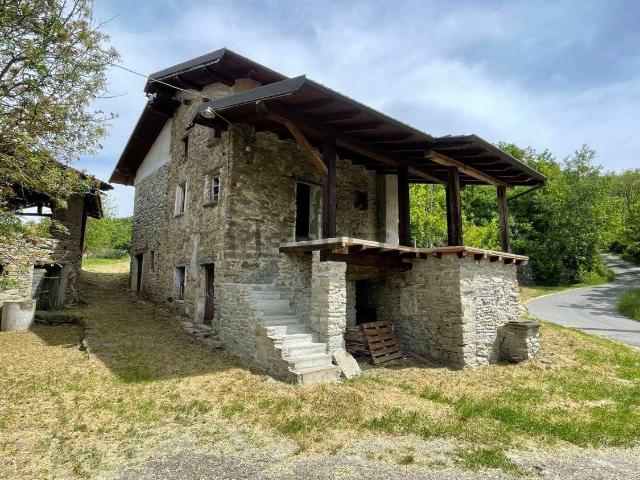 Rustici e casali in vendita di 140 m²