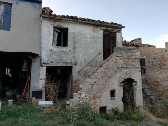 Rustici e casali in vendita di 140 m² in Contrada Sant&apos Andrea
