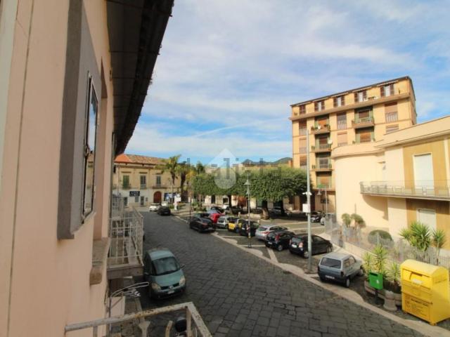 Rustici e casali in vendita di 140 m² in Piazza Pasquale Silvagni, 3