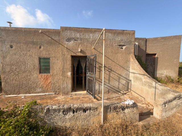 Rustici e casali in vendita di 140 m² in Via Ruchia