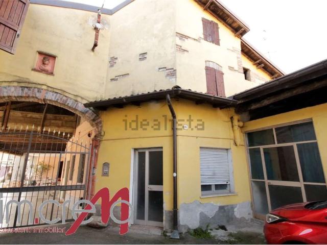Rustici e casali in vendita di 140 m² in Vicolo Quartiere