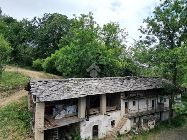 Rustici e casali in vendita di 141 m² in Via Bricco Margaria, 23