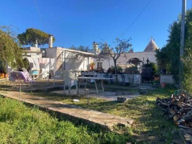Rustici e casali in vendita di 143 m² in Strada Madonna delle Grazie, 3
