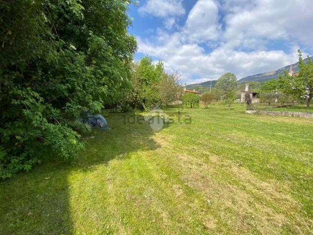 Rustici e casali in vendita di 80 m² in Via Guttuso Renato, 24