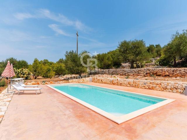 Rustici e casali in vendita di 155 m² in Contrada Badessa