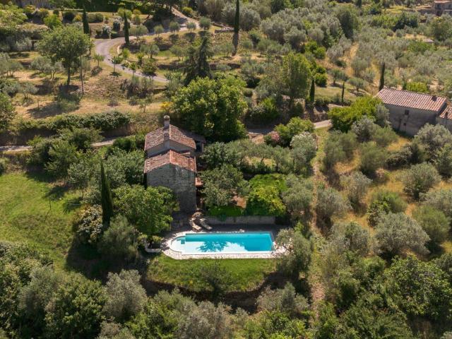 Rustici e casali in vendita di 155 m² in Località San Pietro a Cegliolo