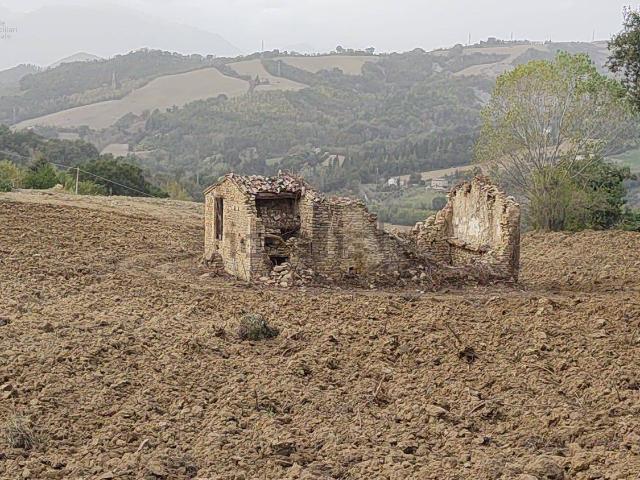 Rustici e casali in vendita di 150 m² in Contrada Cese