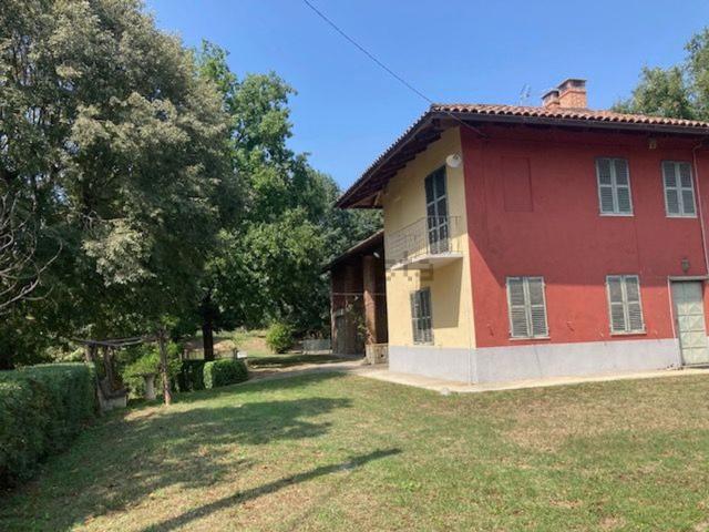 Rustici e casali in vendita di 150 m² in Località Valmaggiore, 39