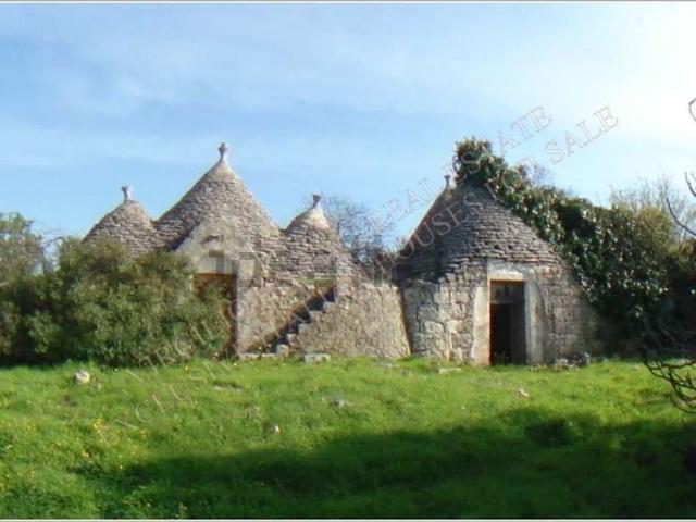 Rustici e casali in vendita di 150 m² in Largo Cappuccini