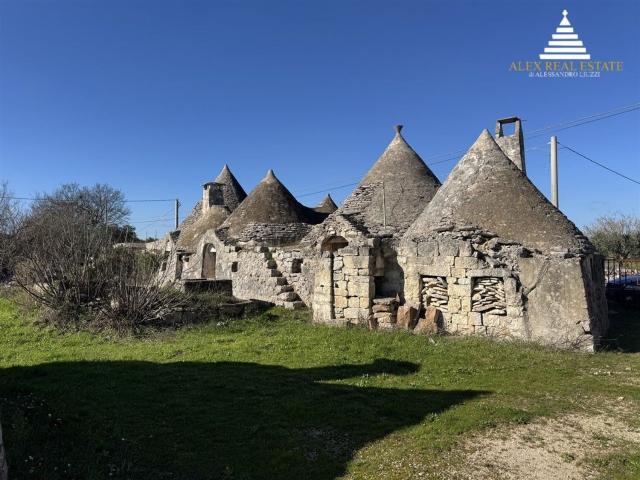 Rustici e casali in vendita di 150 m² in Via Falcecchia