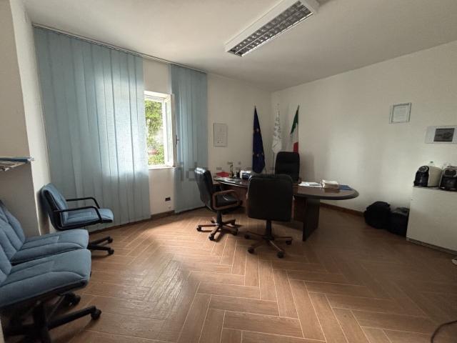 Rustici e casali in vendita di 151 m² in Contrada Colle Alto, 6