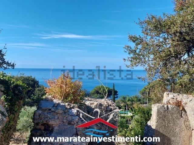 Rustici e casali in vendita di 152 m² in Via Rasi