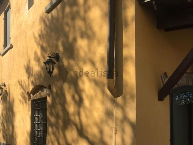 Rustici e casali in vendita di 153 m² in Via Imprunetana per Tavarnuzze, 104