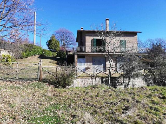 Rustici e casali in vendita di 165 m²