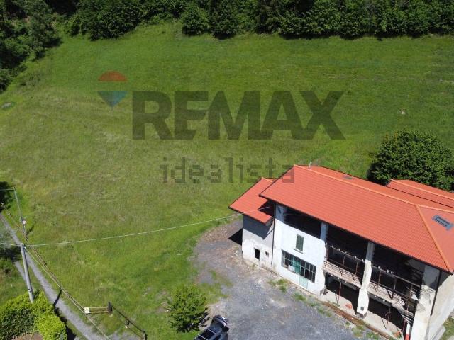 Rustici e casali in vendita di 160 m²