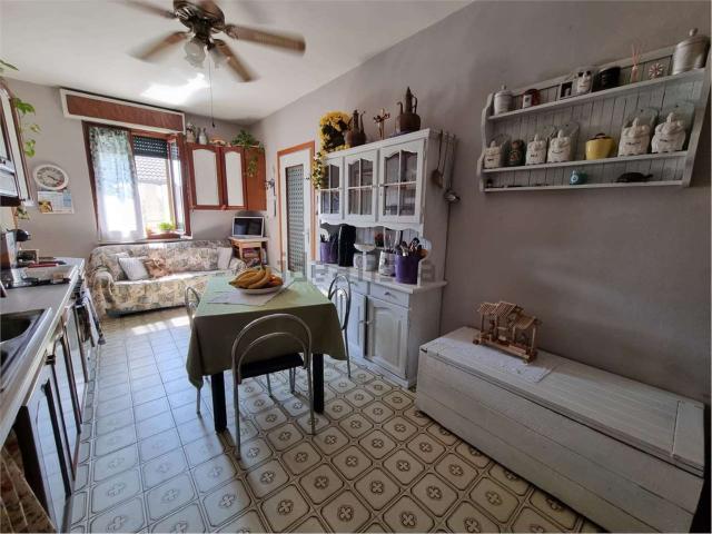 Rustici e casali in vendita di 160 m² in Via Principale, 16