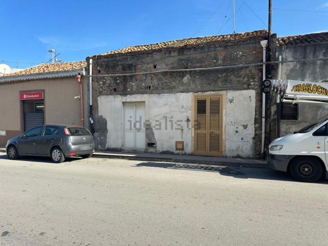 Rustici e casali in vendita di 162 m² in Via Madonna delle Grazie, 73