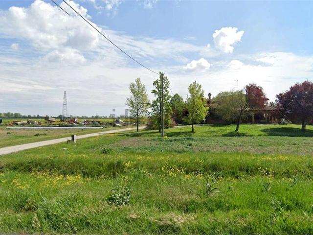Rustici e casali in vendita di 175 m² in Via degli Estensi, 52