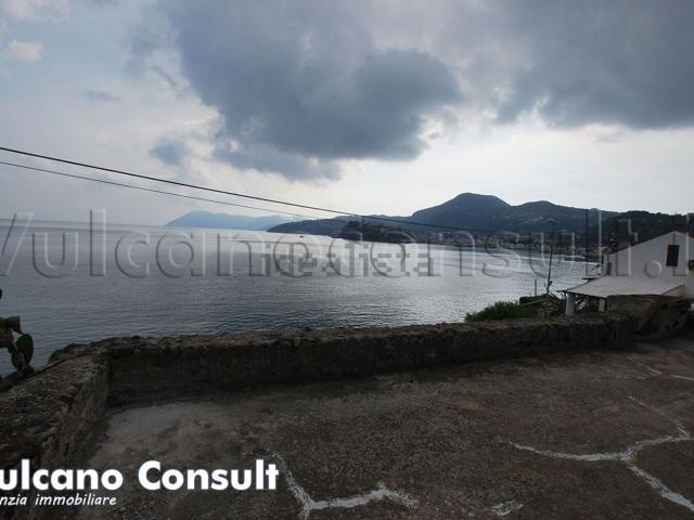 Rustici e casali in vendita di 177 m² in Via Bagnamare, 15