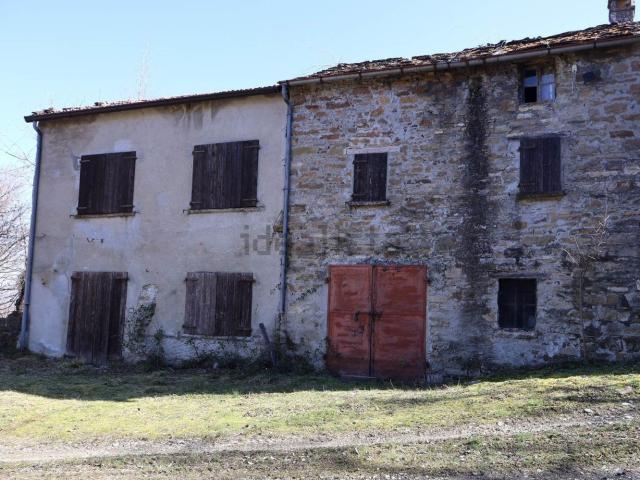 Rustici e casali in vendita di 170 m²