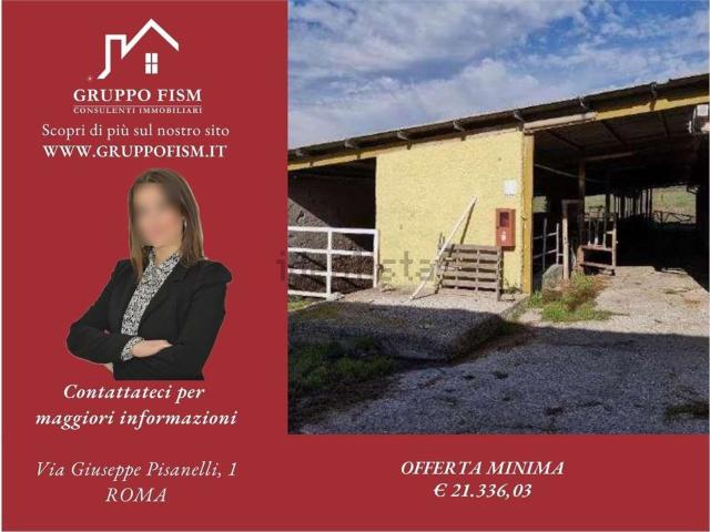 Rustici e casali in vendita di 1730 m² in Via della Chiesa