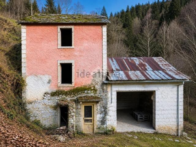 Rustici e casali in vendita di 188 m²