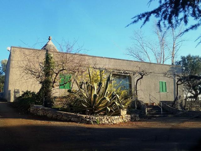 Rustici e casali in vendita di 180 m² in Contrada Serralta Uacella, 19