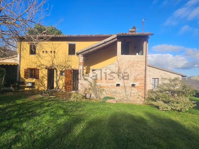 Rustici e casali in vendita di 180 m² in Strada Provinciale 57, 35