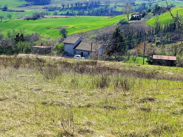 Rustici e casali in vendita di 180 m² in Via Bocca Trabaria Ovest