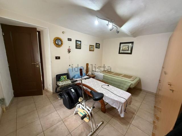 Rustici e casali in vendita di 180 m² in Via Tetti Civera, 70