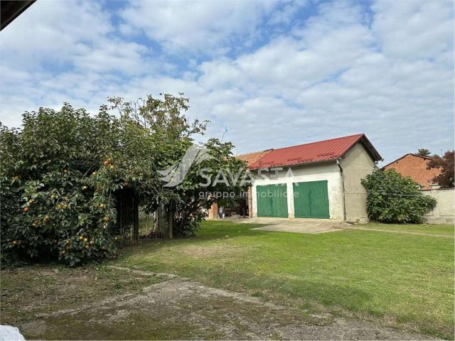 Rustici e casali in vendita di 182 m² in Piazza del Martiri 16 Luglio 1922, 12