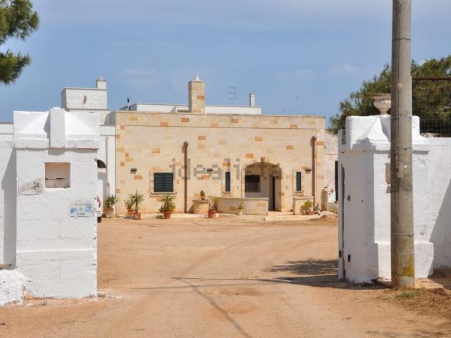 Rustici e casali in vendita di 195 m² in Contrada Aspri