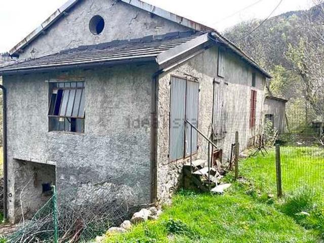 Rustici e casali in vendita di 190 m²