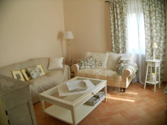 Rustici e casali in vendita di 190 m² in Strada Santa Leandra