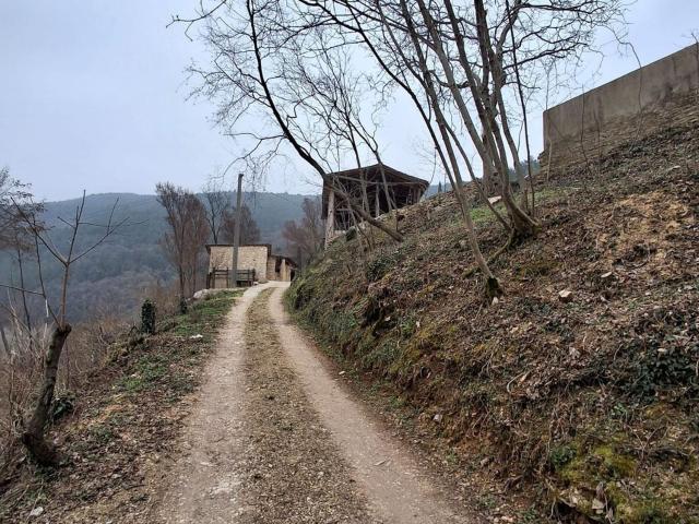 Rustici e casali in vendita di 193 m² in Via Castagnini