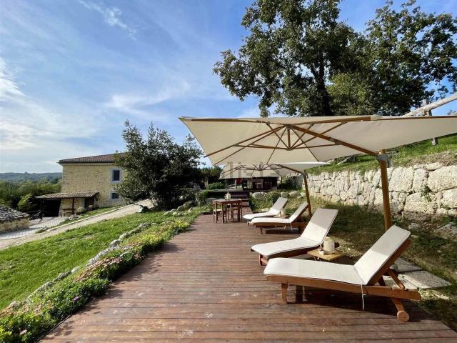 Rustici e casali in vendita di 205 m²