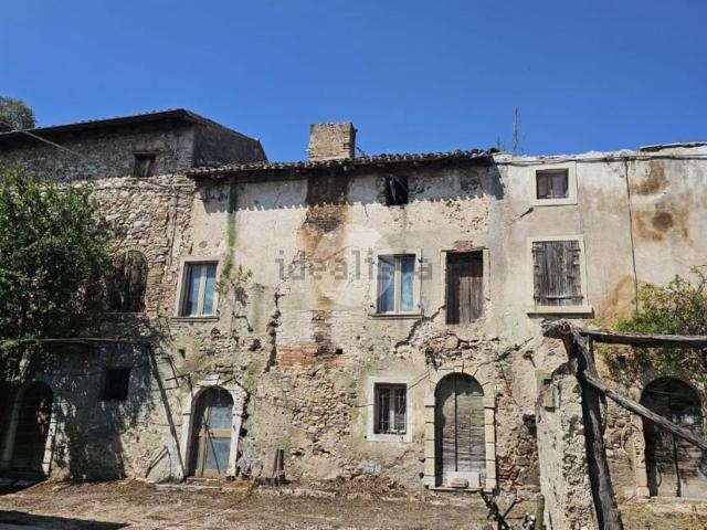Rustici e casali in vendita di 205 m² in Località Zuliani, 4