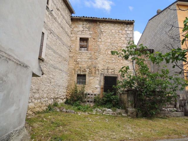 Rustici e casali in vendita di 206 m²