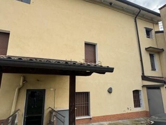 Rustici e casali in vendita di 200 m²