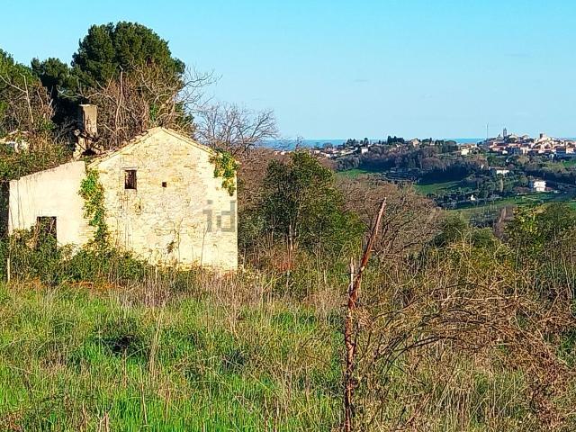 Rustici e casali in vendita di 200 m² in Contrada San Savino