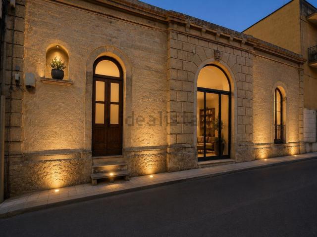 Rustici e casali in vendita di 200 m² in Corso Vittorio Emanuele III, 149