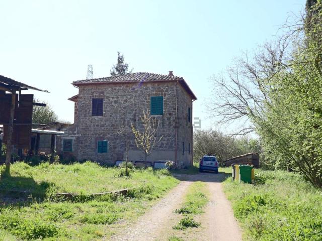 Rustici e casali in vendita di 200 m² in Località Caiolo, 1
