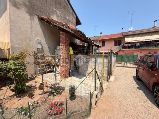 Rustici e casali in vendita di 200 m² in Via Antonio Gramsci, 95