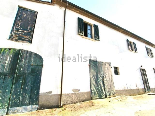 Rustici e casali in vendita di 200 m² in Via Ceppeto